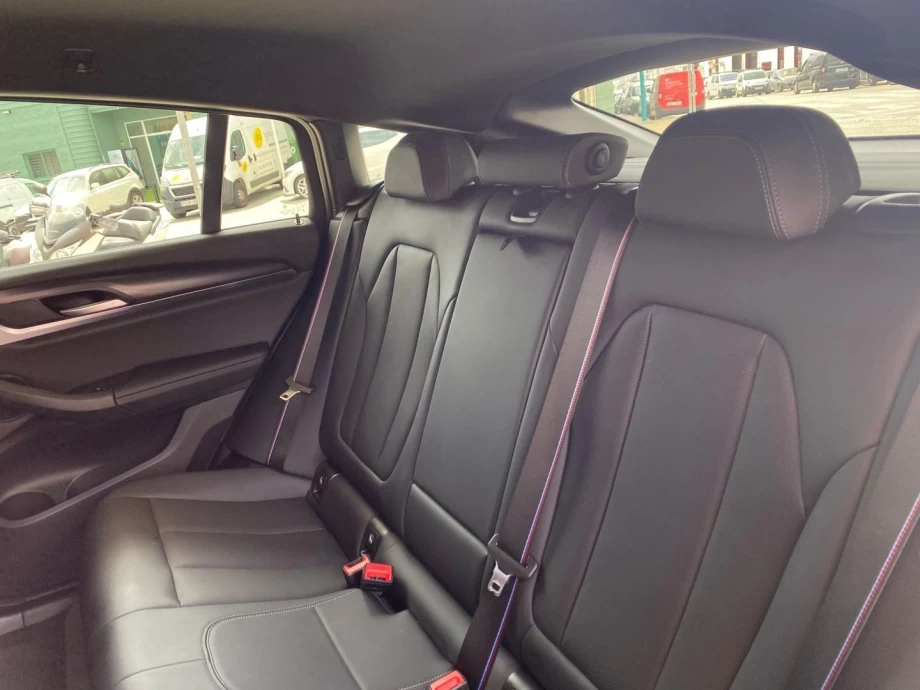 BMW X4 xDrive30d xLine PACK M