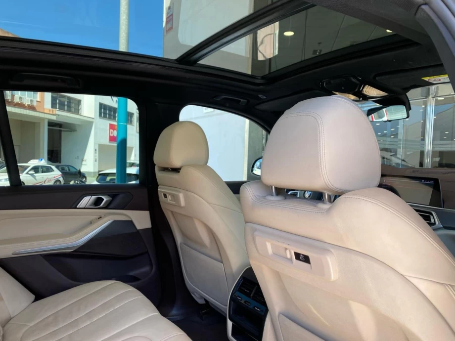 BMW X5 xDrive40i PACK M