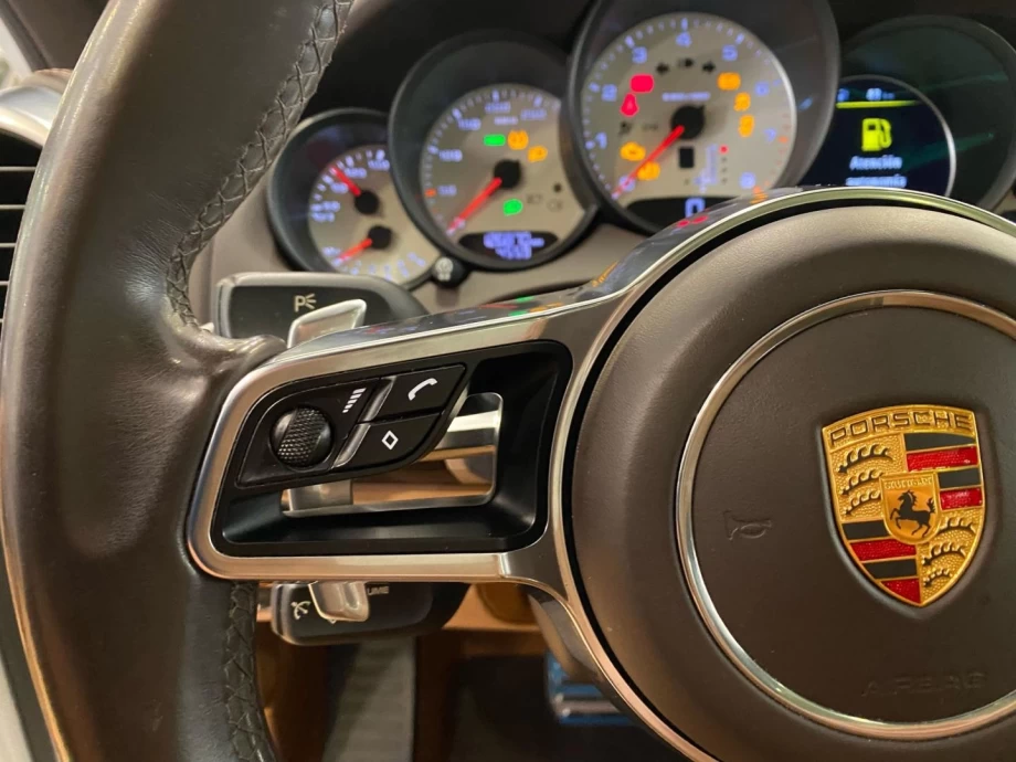 PORSCHE Cayenne S