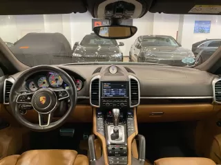 PORSCHE Cayenne S