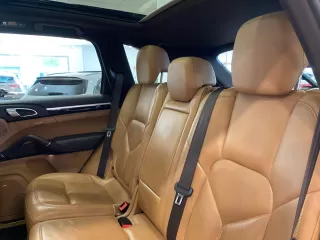 PORSCHE Cayenne S