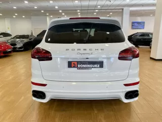 PORSCHE Cayenne S