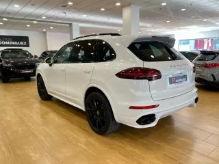 PORSCHE Cayenne S