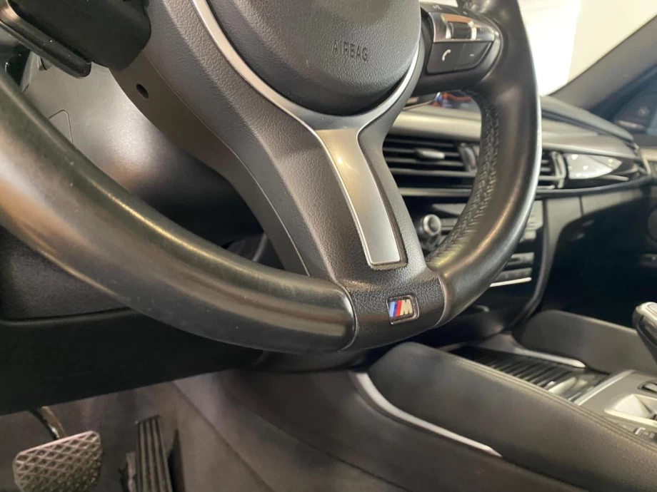 BMW X6 xDrive40d PACK M