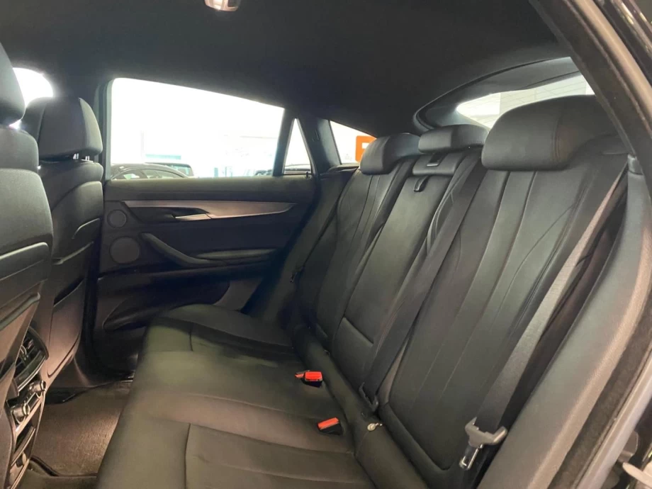 BMW X6 xDrive40d PACK M