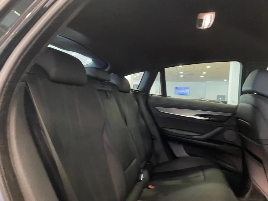 BMW X6 xDrive40d PACK M