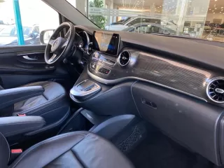 MERCEDES-BENZ Clase V 220 d Avantgarde Largo