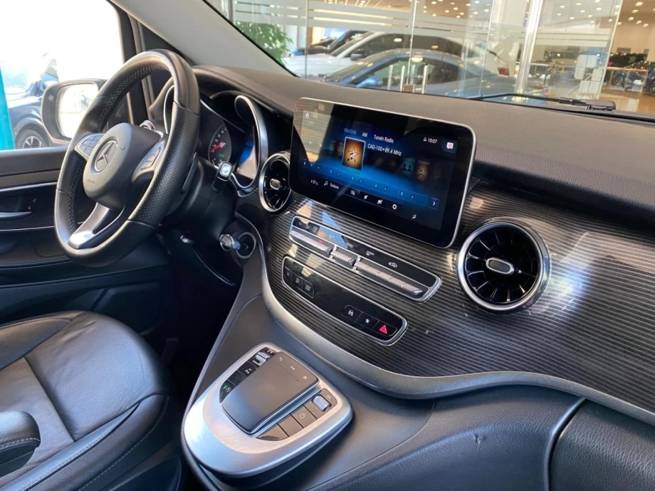 MERCEDES-BENZ Clase V 220 d Avantgarde Largo
