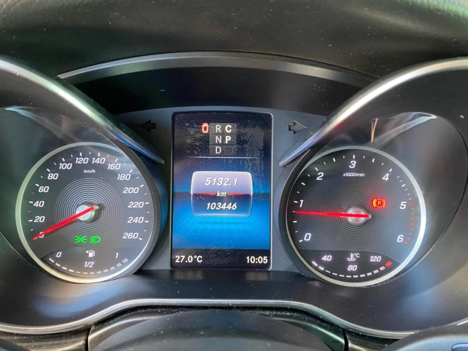 MERCEDES-BENZ Clase V 220 d Avantgarde Largo
