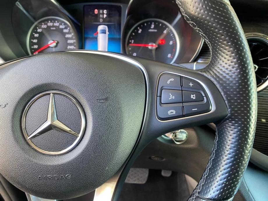 MERCEDES-BENZ Clase V 220 d Avantgarde Largo