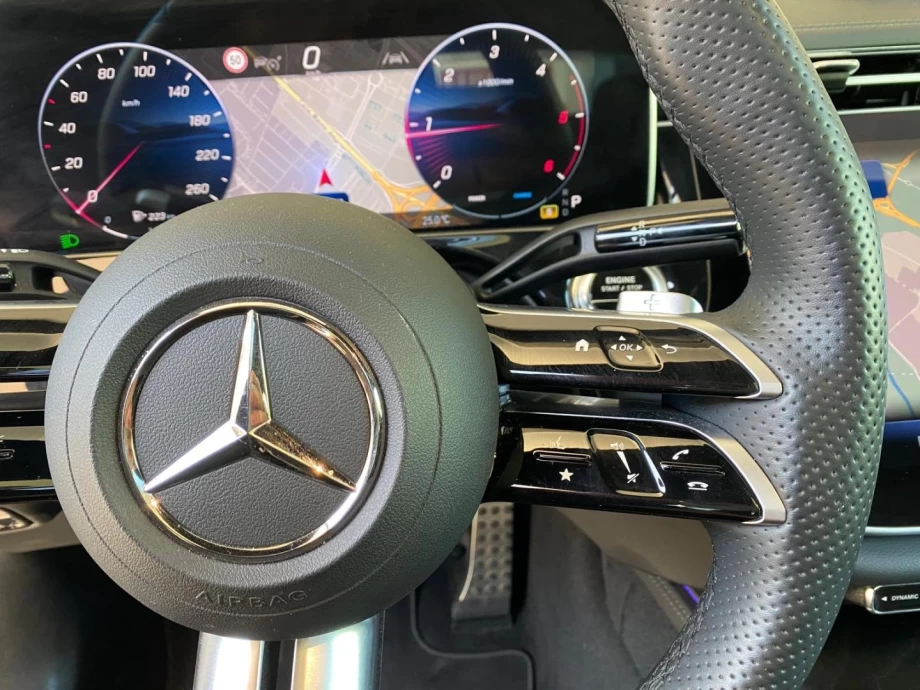 MERCEDES-BENZ Clase E E 220 d PACK AMG
