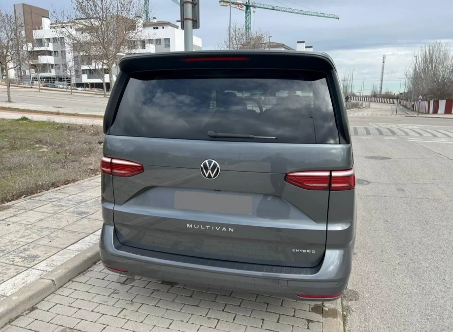 VOLKSWAGEN Multivan Life PHEV 1.4 TSI 160kW 218CV DSG BL 7 PLAZAS