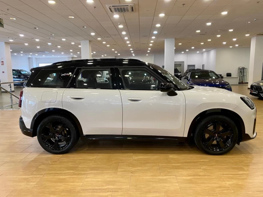 MINI COUNTRYMAN C PAQUETE JOHN COOPER WORKS