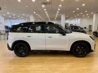 MINI COUNTRYMAN C PAQUETE JOHN COOPER WORKS