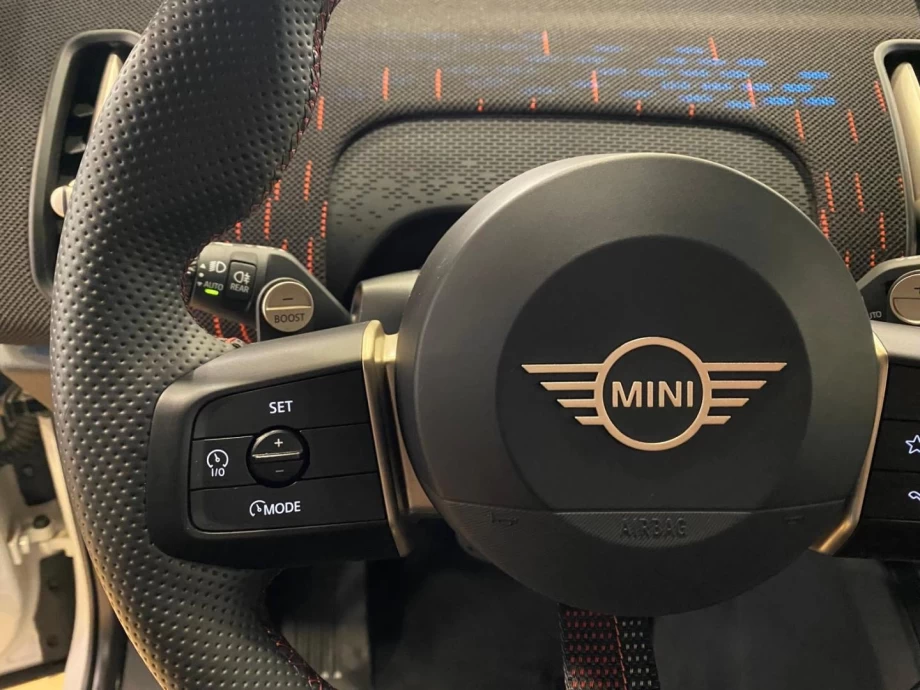 MINI COUNTRYMAN C PAQUETE JOHN COOPER WORKS