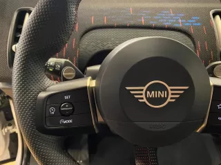 MINI COUNTRYMAN C PAQUETE JOHN COOPER WORKS