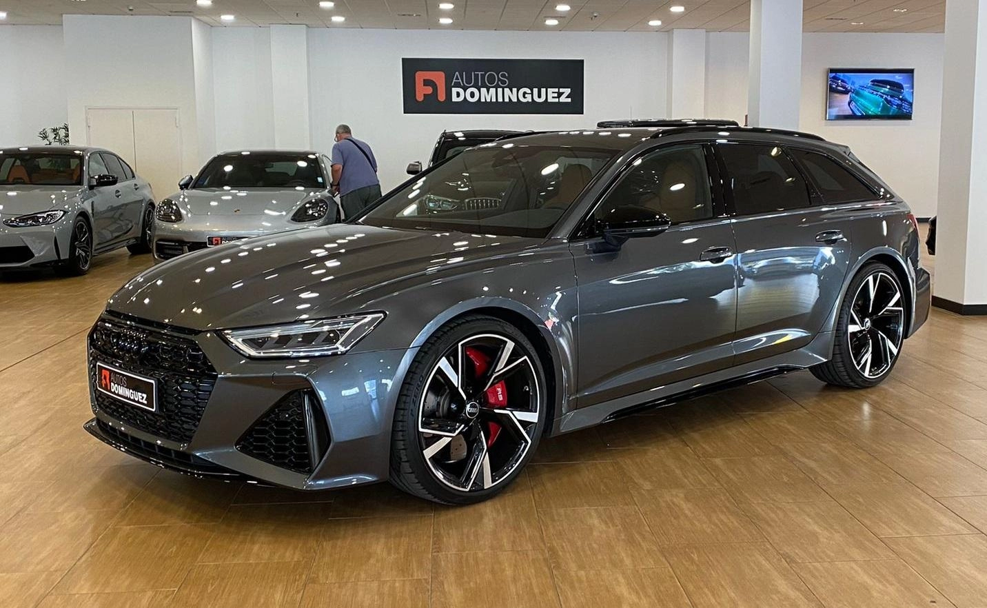 AUDI A6 RS 6 Avant TFSI quattro