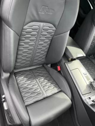 AUDI A6 RS 6 Avant TFSI quattro