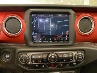 JEEP Wrangler 4p 2.0T GME Rubicon 8ATX E6D