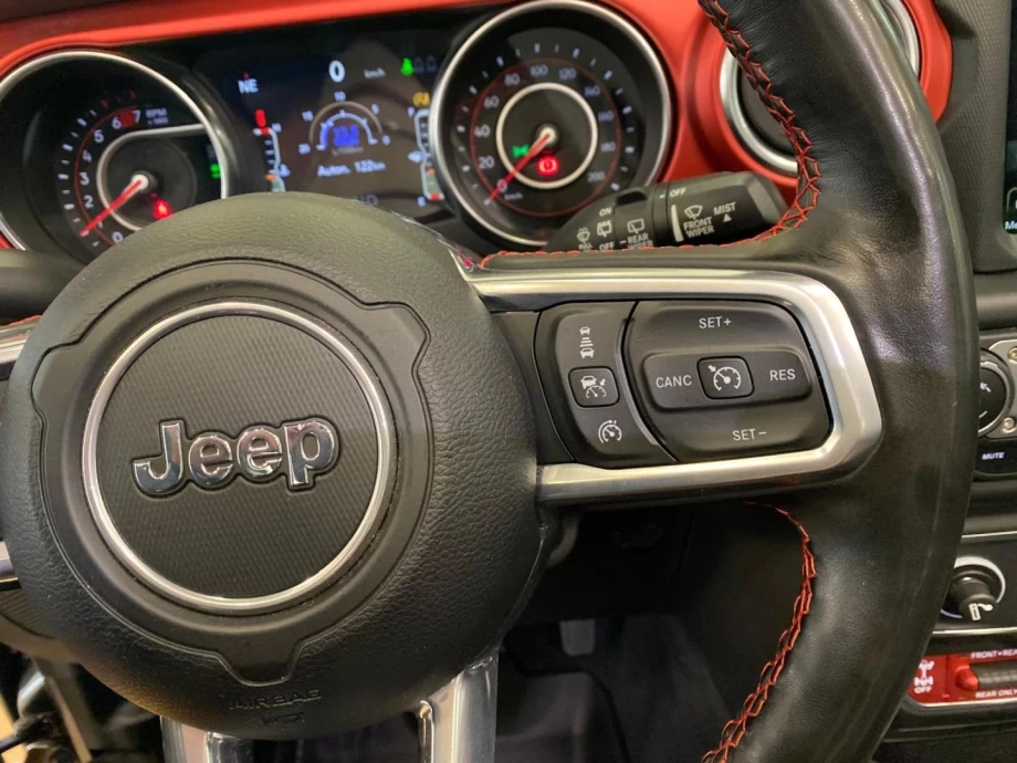 JEEP Wrangler 4p 2.0T GME Rubicon 8ATX E6D