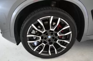 BMW X5 xDrive40i PACK M