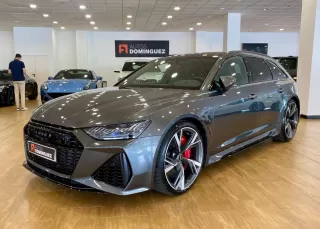 AUDI A6 RS 6 Avant TFSI quattro