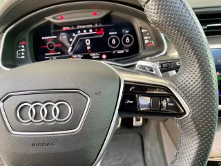 AUDI A6 RS 6 Avant TFSI quattro