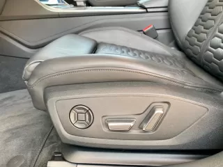 AUDI A6 RS 6 Avant TFSI quattro