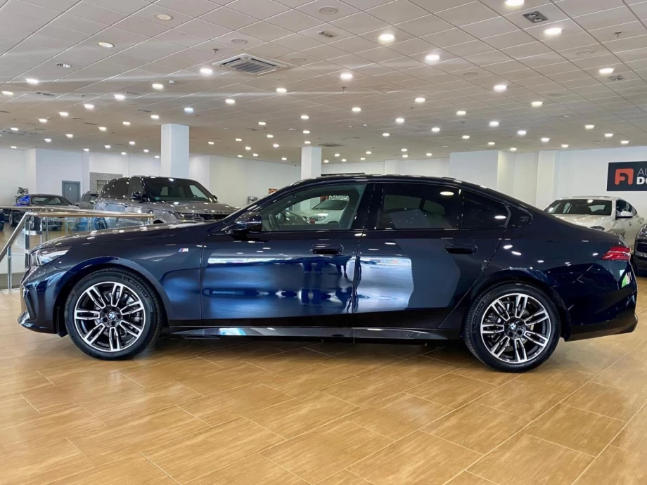 BMW Serie 5 520D PACK M