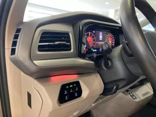 VOLKSWAGEN Multivan Life PHEV 1.4 TSI 160kW 218CV DSG BL 7 PLAZAS