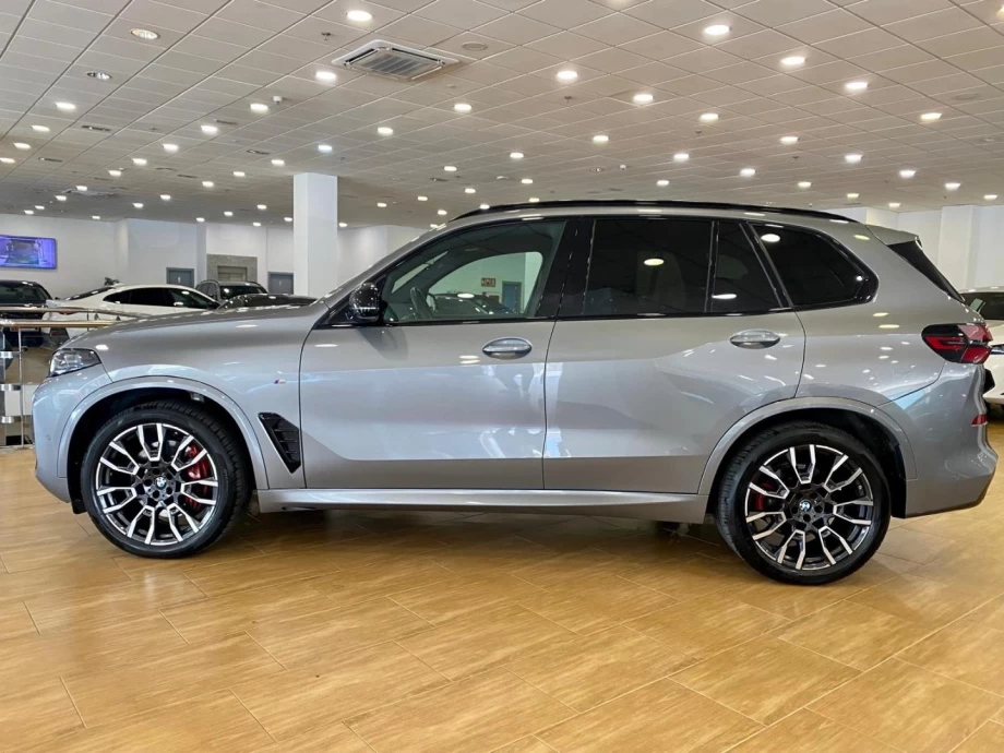 BMW X5 xDrive40i PACK M