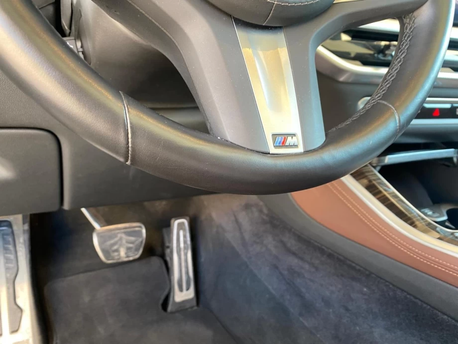 BMW X5 xDrive40i PACK M
