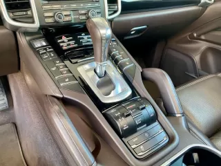 PORSCHE Cayenne Diesel