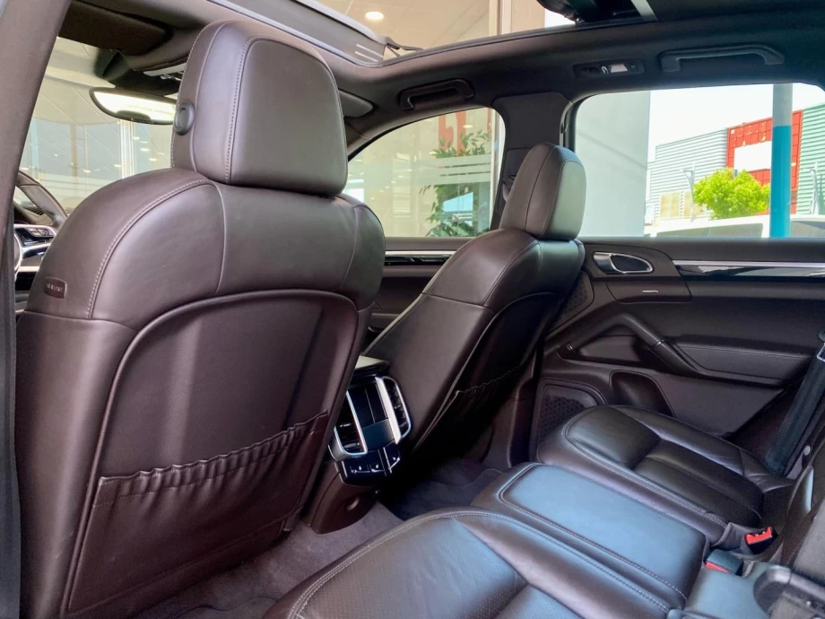 PORSCHE Cayenne Diesel