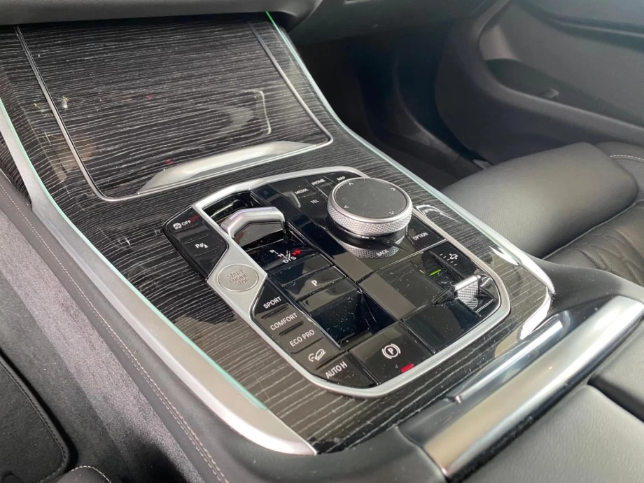 BMW X7 xDrive40d PACK M 7 PLAZAS