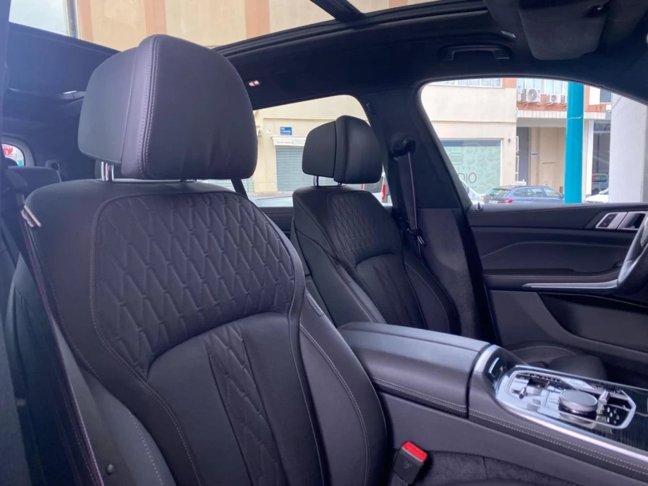BMW X7 xDrive40d PACK M 7 PLAZAS