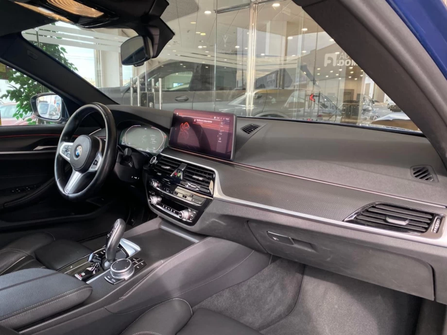BMW Serie 5 530d xDrive PACK M