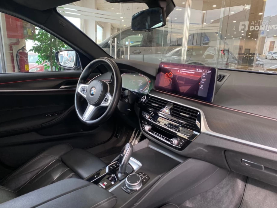 BMW Serie 5 530d xDrive PACK M