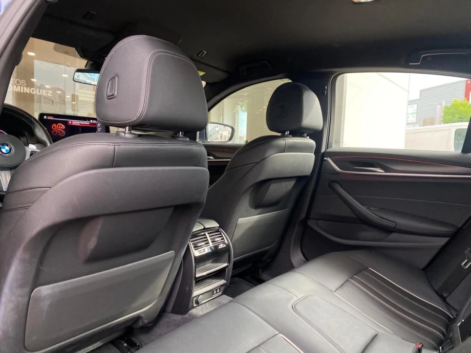 BMW Serie 5 530d xDrive PACK M