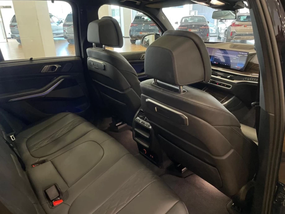BMW X5 xDRIVE30d PACK M