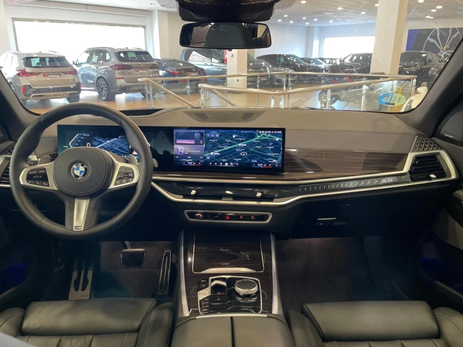 BMW X5 xDRIVE30d PACK M
