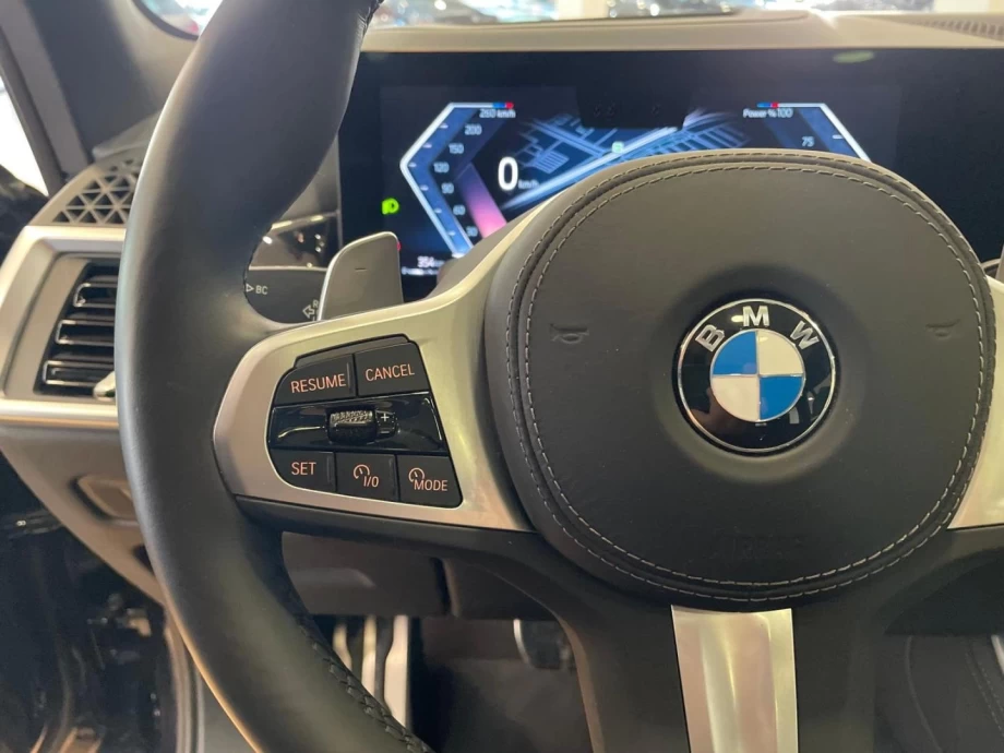BMW X5 xDRIVE30d PACK M