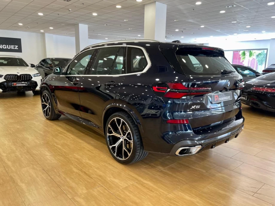 BMW X5 xDRIVE30d PACK M