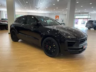 PORSCHE Macan GTS