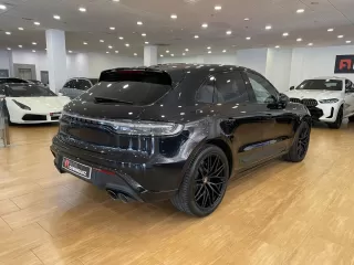 PORSCHE Macan GTS