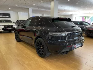 PORSCHE Macan GTS