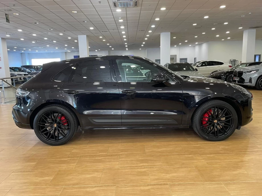 PORSCHE Macan GTS