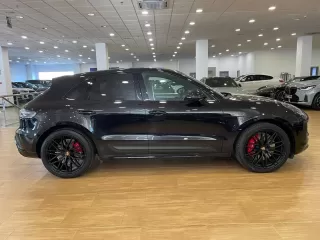 PORSCHE Macan GTS