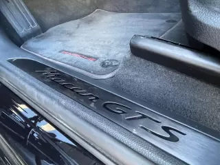 PORSCHE Macan GTS