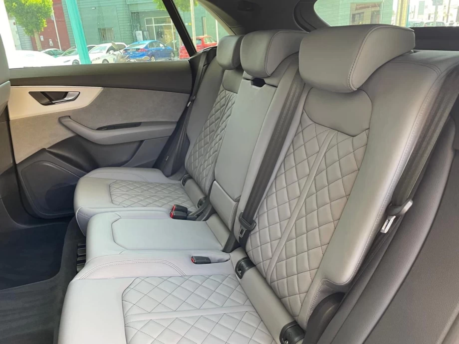 AUDI Q8 50 TDI 210kW S Line quattro tiptronic